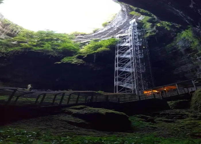 別荘 Nature Escape In With Pool ルブレサック