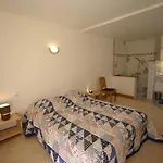 Nature Escape In With Pool Holiday home