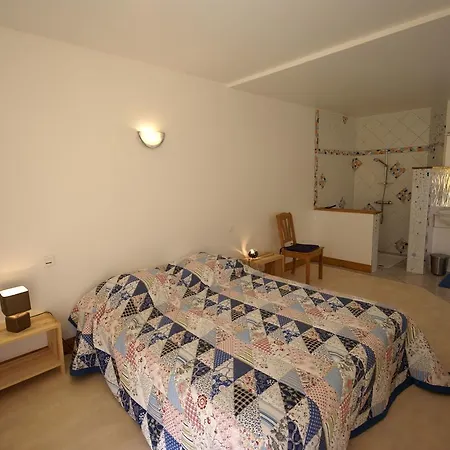 Nature Escape In Loubressac With Pool 別荘