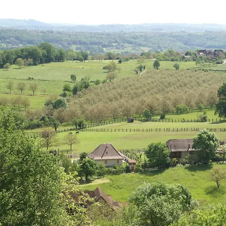 Nature Escape In Loubressac With Pool