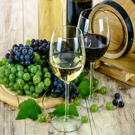 Nature Escape In Loubressac With Pool * ルブレサック