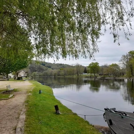 別荘 Nature Escape In Loubressac With Pool ルブレサック