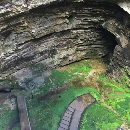 Nature Escape In Loubressac With Pool ルブレサック