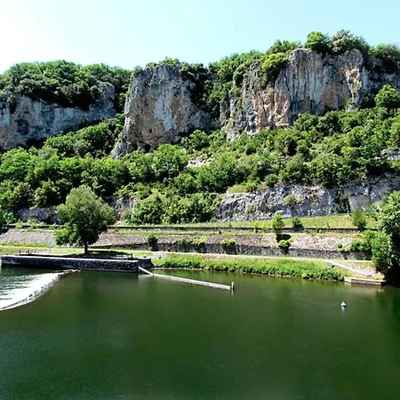 別荘 Nature Escape In Loubressac With Pool ルブレサック